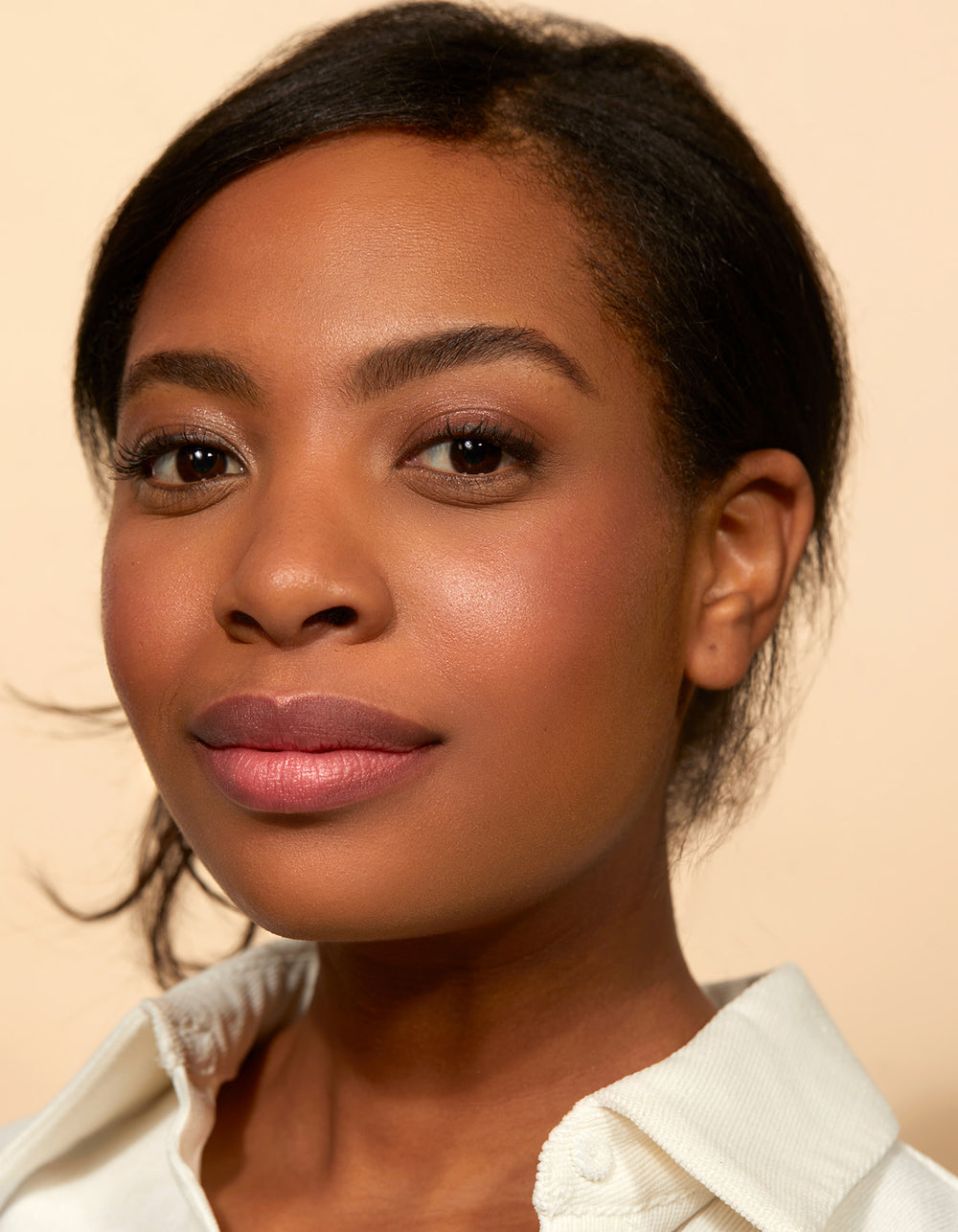 How to Wear Jones Road Miracle Balm in Flushed